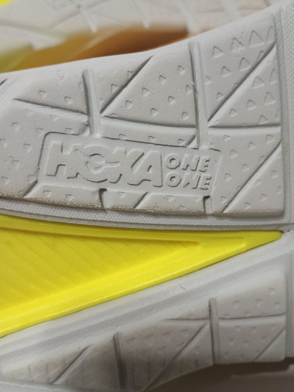 HOKA ONE ONE Mafate Speed 2 Trail Running Shoes Men’s 14 Orange Yellow - Picture 7 of 9